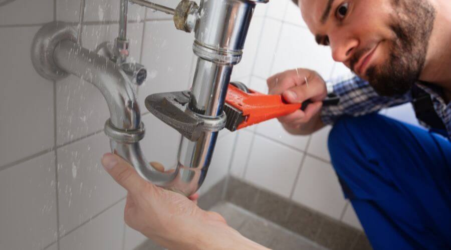 Expert burst pipe repair services in Beallsville, PA